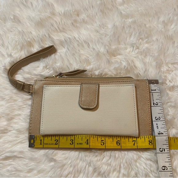 Minicci Cream Wristlet Wallet - Picture 7 of 7